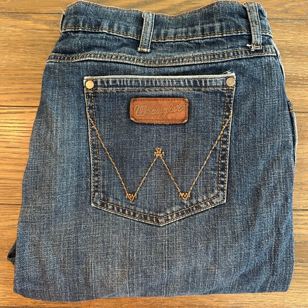 Wrangler‎ Retro Relaxed Bootcut Jeans Size 42x34